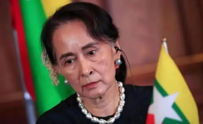 佐敏吞少将：昂山素季健康状况良好，不要相信那些虚假报道！
